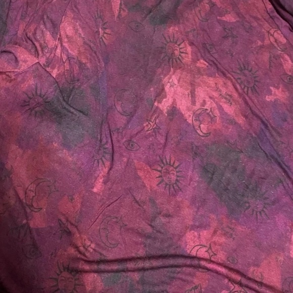 Johnny Was Calme Floral Fleece Jacket (Maroon) • MSRP $188 • Sz LARGE
$115 - Picture 3 of 3